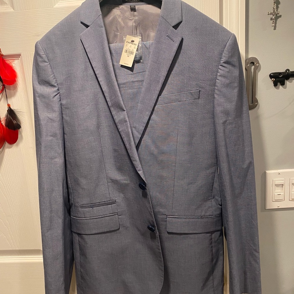 Bluish grey express suit